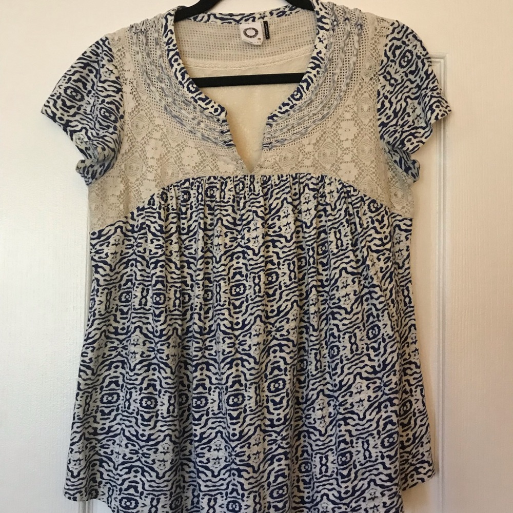 Akemi + Kin Blue/White Blouse